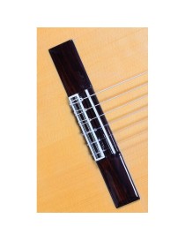 GUITARRA CLÁSICA FLA ALHAMBRA 4/4 5F CON GOLPEADOR PREVIO FISHMAN E1