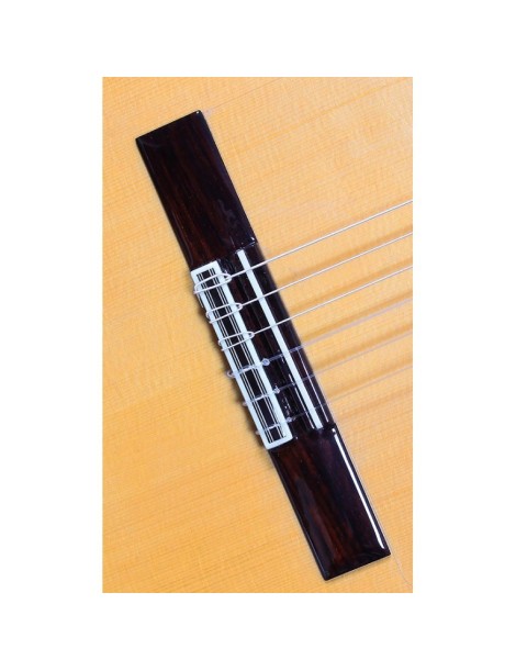 GUITARRA CLÁSICA FLA ALHAMBRA 4/4 5F CON GOLPEADOR PREVIO FISHMAN E1