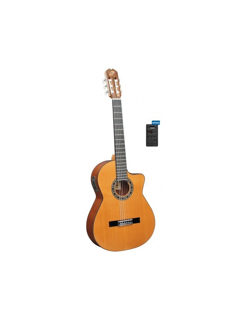 GUITARRA CLÁSICA ADMIRA 4/4 RECORTADA MÁLAGA ADM0540ECF CON PREVIO FISHMAN CLASSIC III